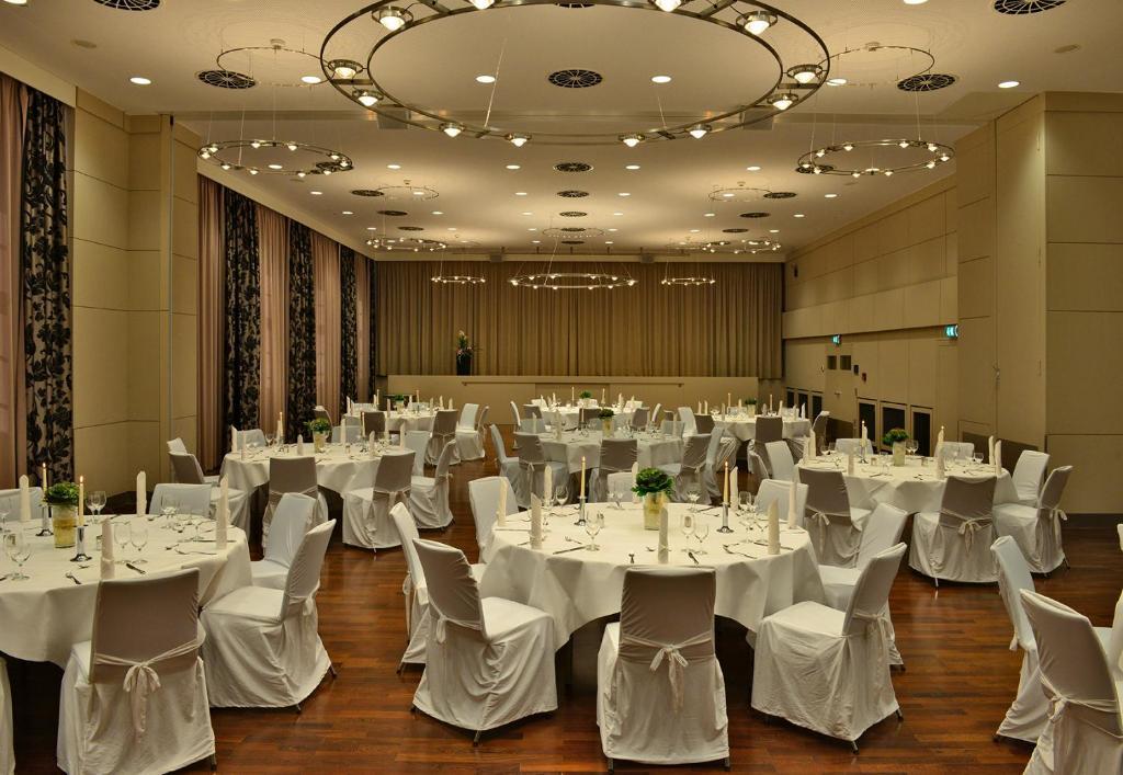 Hotel Ratskeller Зальцгиттер Экстерьер фото