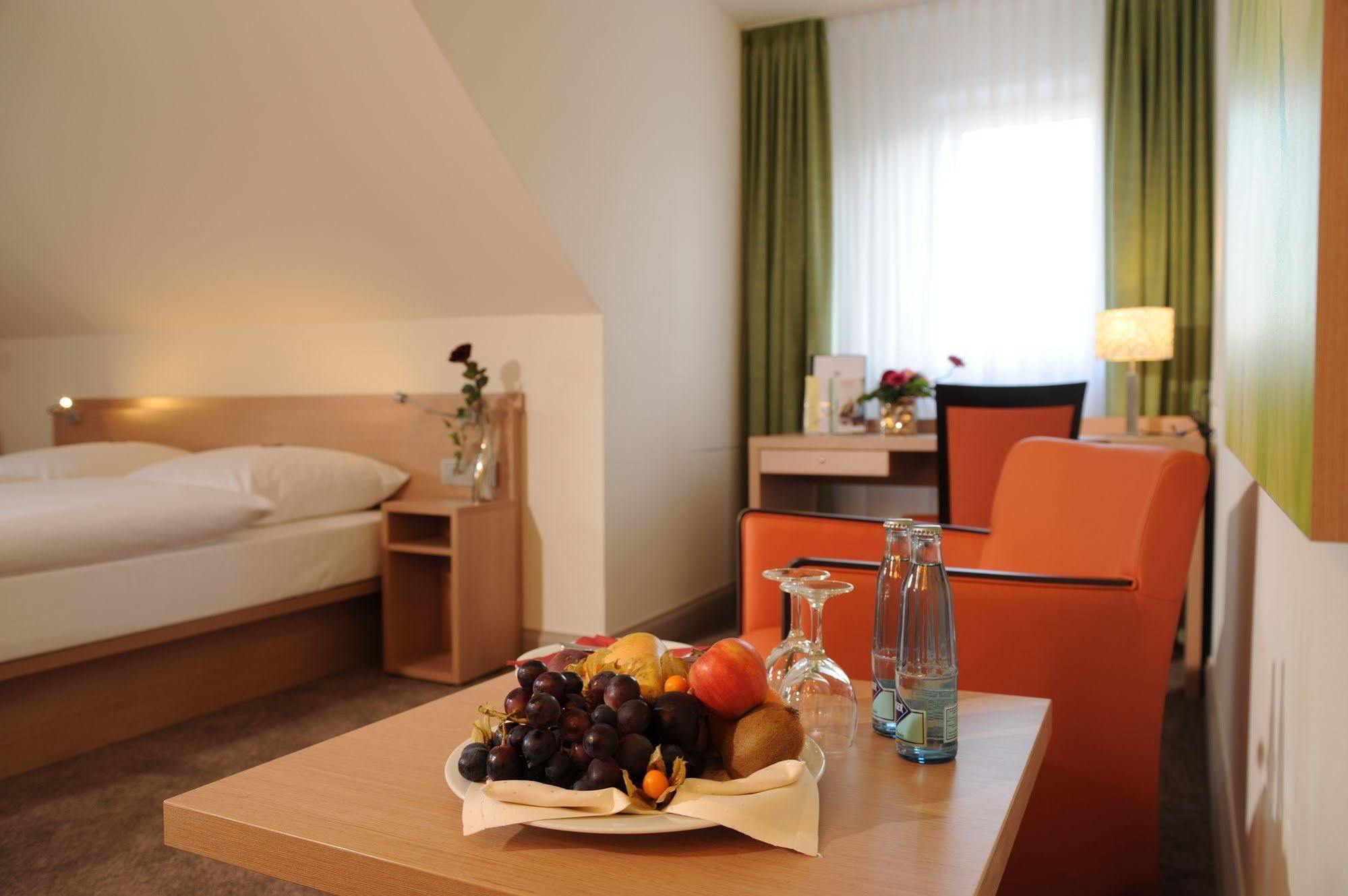 Hotel Ratskeller Зальцгиттер Экстерьер фото
